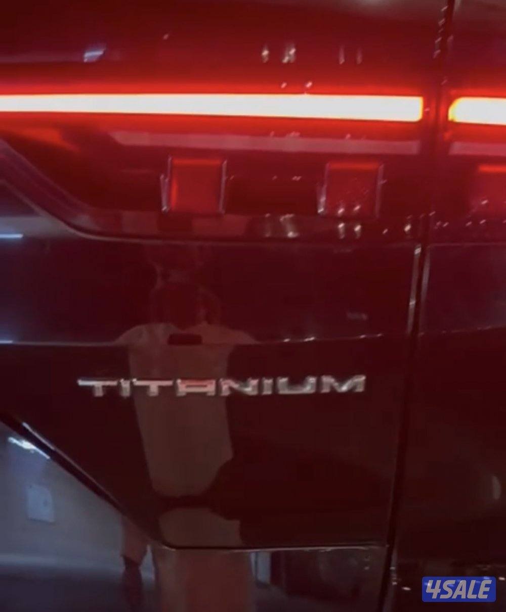 للبيع فورد تيريتوري 2024 أسودTITANIUM يعني فل صبغ الوكالة المالك الاول3