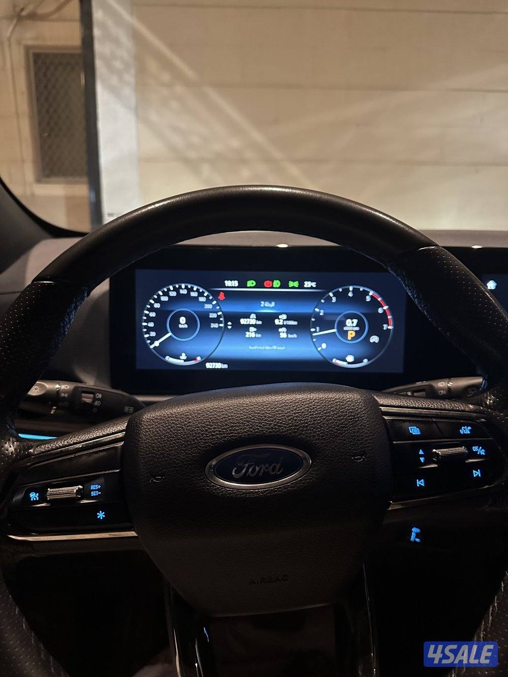 للبيع فورد تيريتوري 2024 أسودTITANIUM يعني فل صبغ الوكالة المالك الاول4
