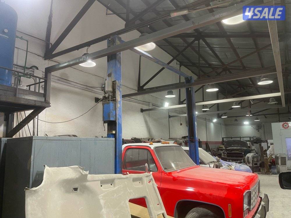 للبيع كراج مجهز بكامل معداته صبغ و حداده كراج مساحه كبيره 320متر4