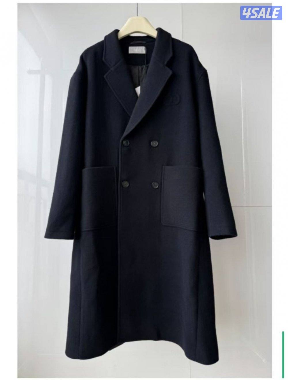 بالطو ديور. جديد Dior New موديل قياس لارج لون كحلي موديل 2026 مع ليبل0