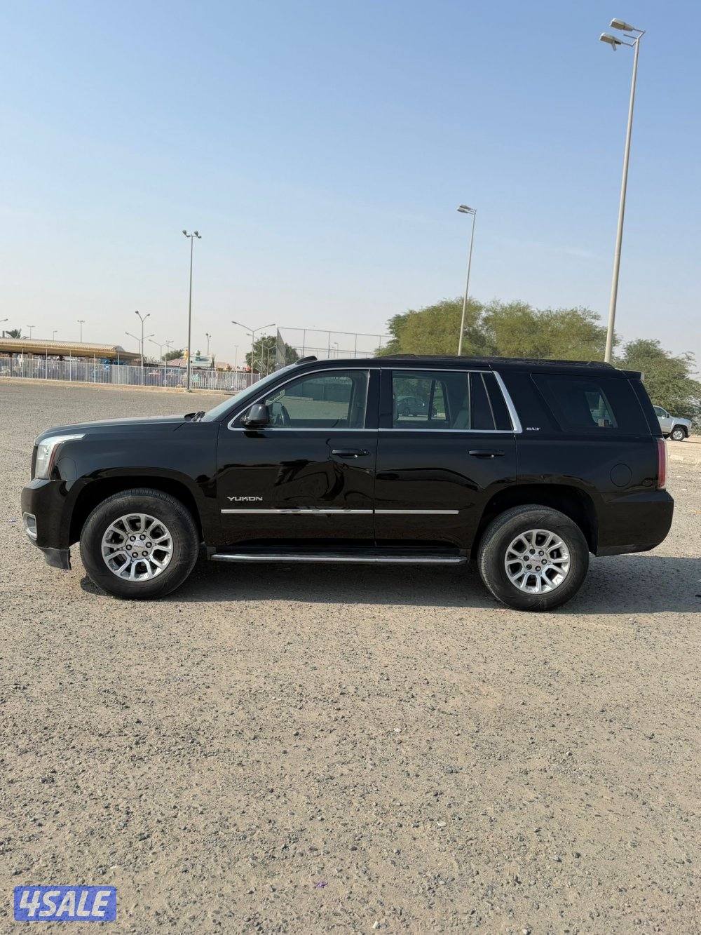 GMC YUKON 2019 SLT دبل قير1