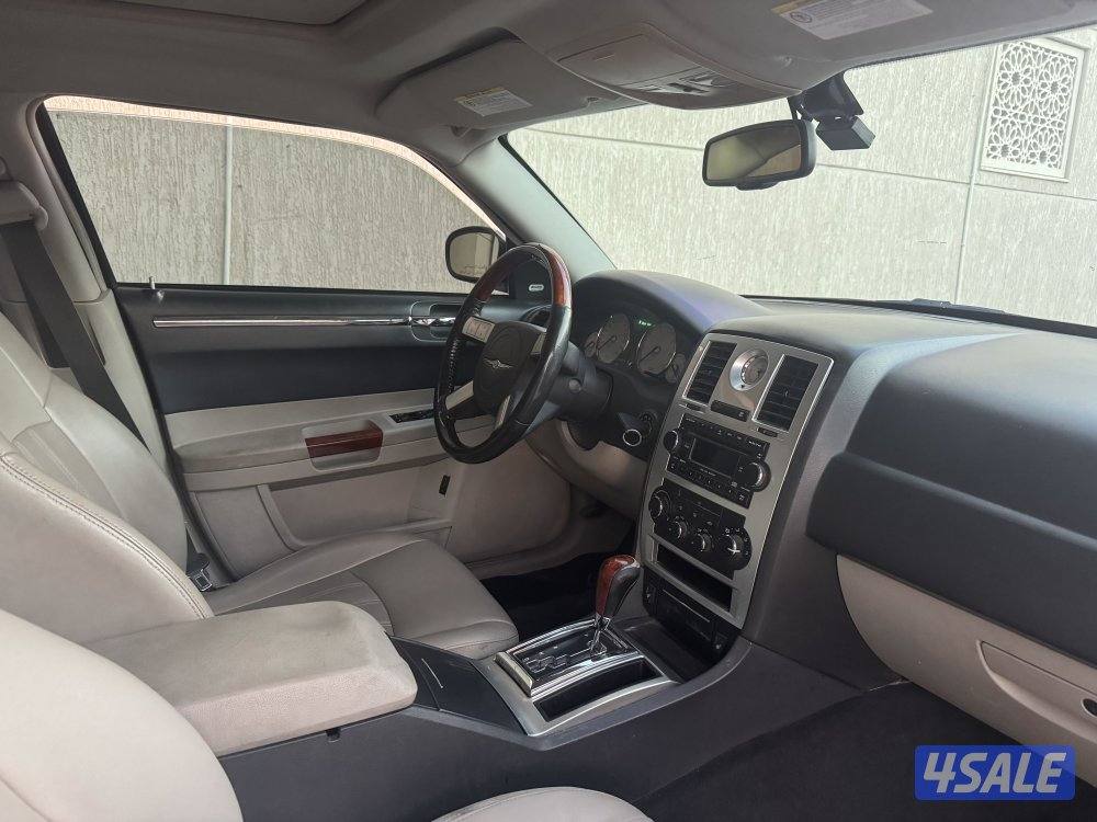 كرايسلر C300 موديل 20062