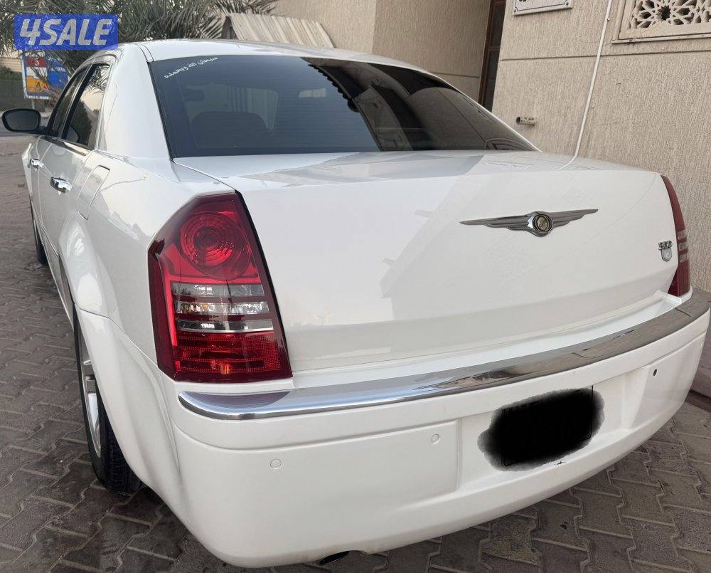 كرايسلر C300 موديل 20061
