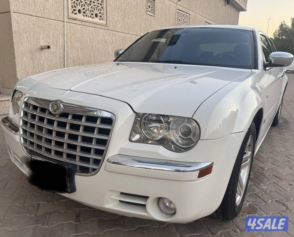 كرايسلر C300 موديل 20064