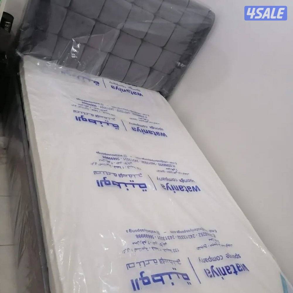 طيب للبيع في غرف نوم3