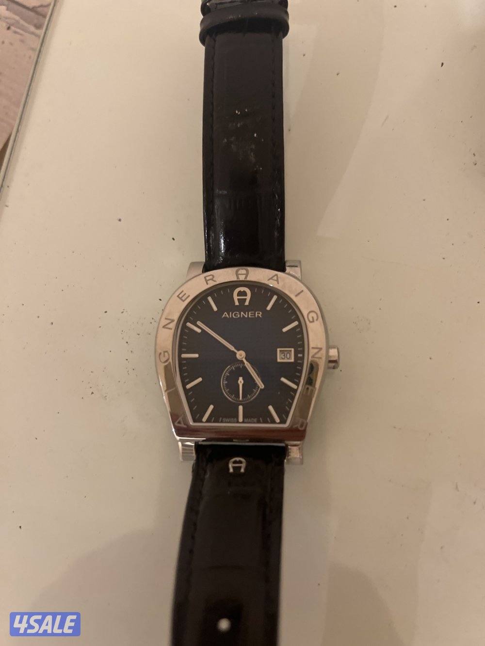 للبيع ساعه اقنر1