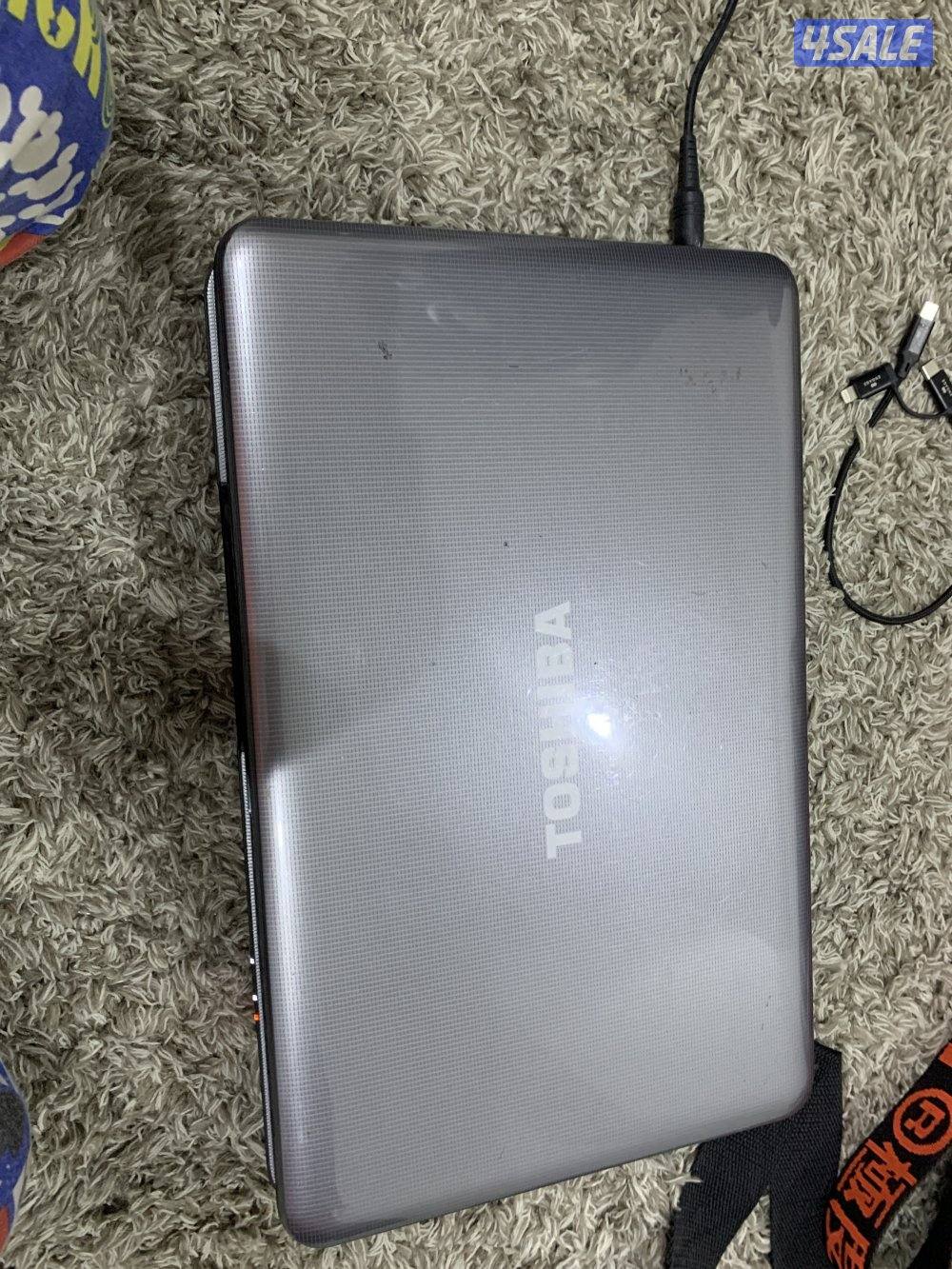 للبيع لابتوب توشيبا بحاله ممتازه0