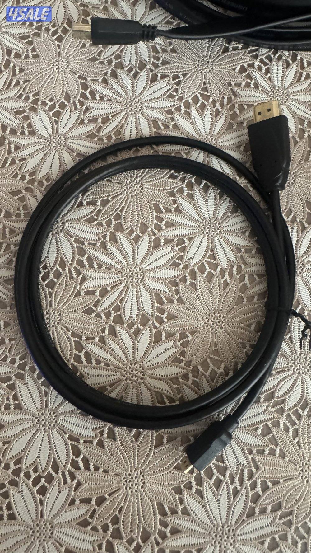 مجموعةً كيابل HDMI3