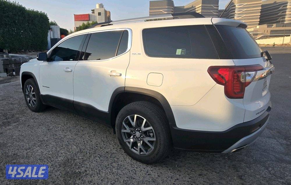 جي ام سي اكاديا sle 20212