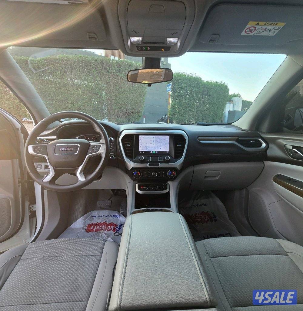 جي ام سي اكاديا sle 20215