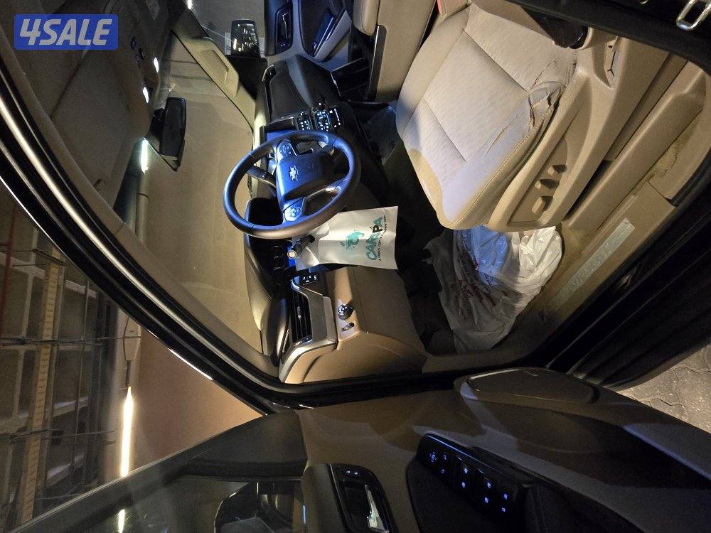 للبيع جيب شفر تاهو 2017 LT29