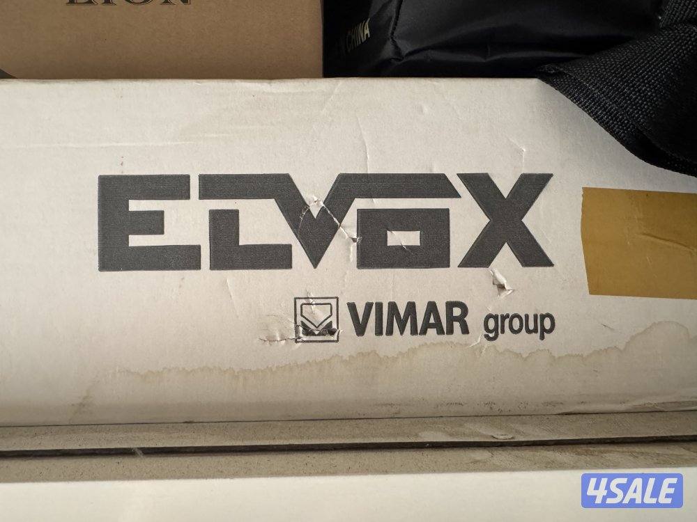 للبيع جهاز انتركم مركزي0