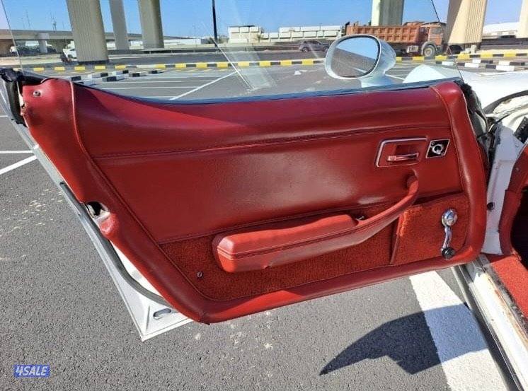 للبيع كورفيت ستنجري موديل 197912