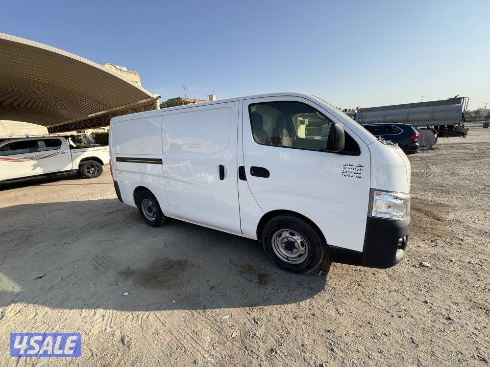 نيسان باص فوسو 20163