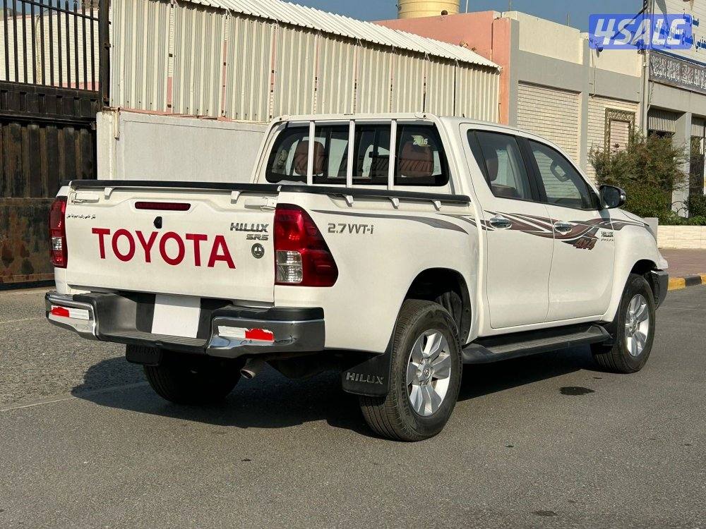 للبيع تويوتا هايلكس SR5/20161