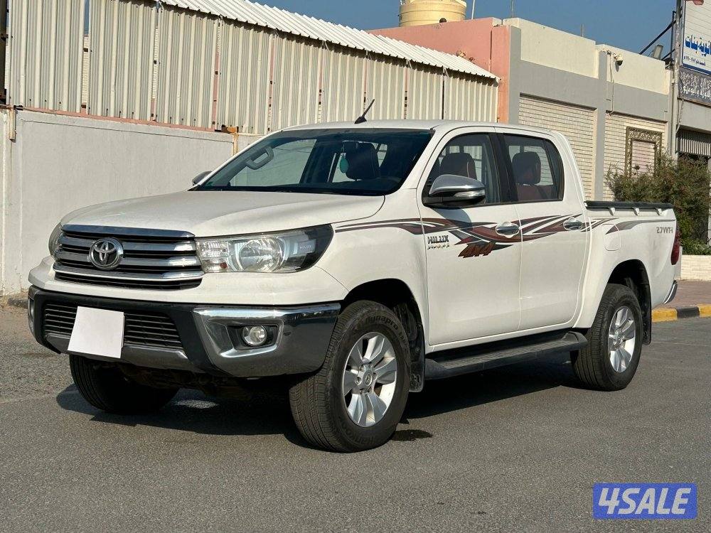 للبيع تويوتا هايلكس SR5/20165