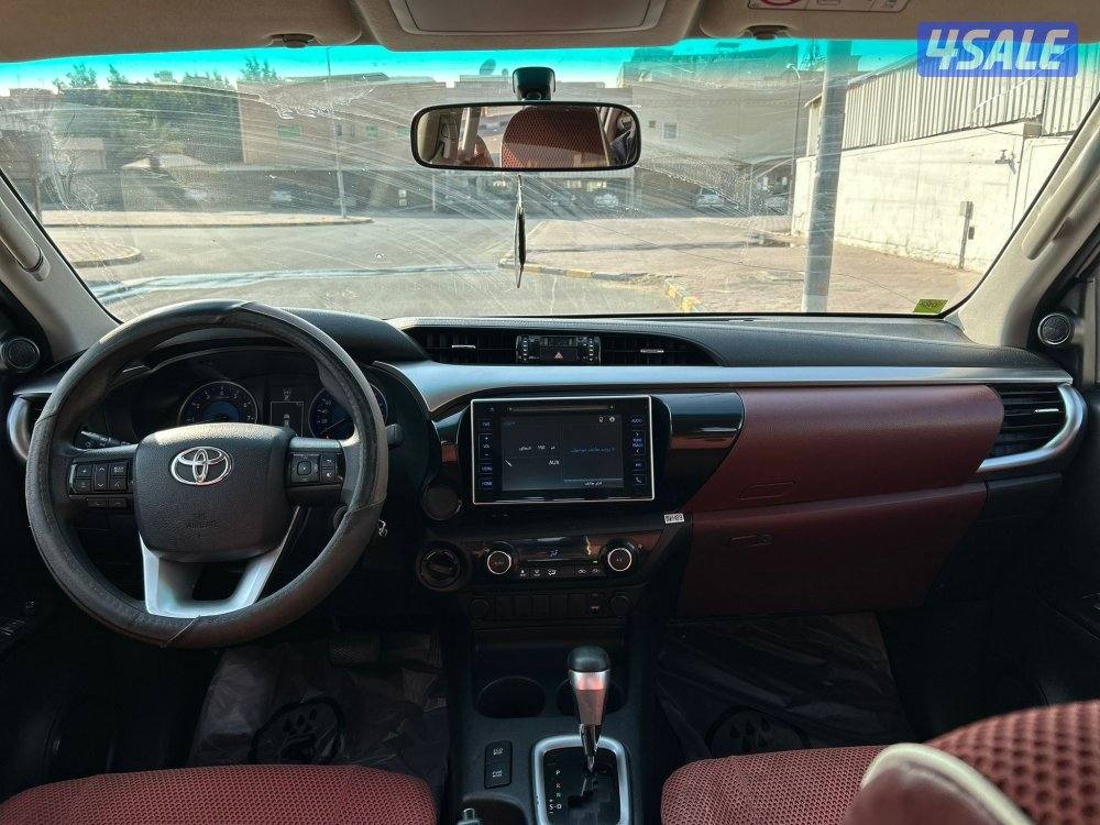 للبيع تويوتا هايلكس SR5/201611