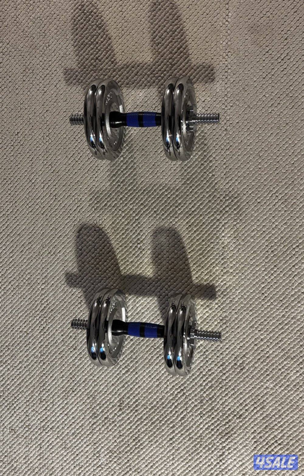 للبيع دنابل ١٠ كيلو و بار نظاف0