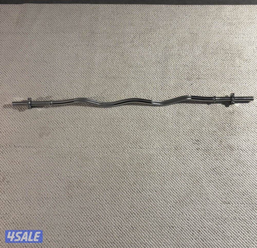 للبيع دنابل ١٠ كيلو و بار نظاف1