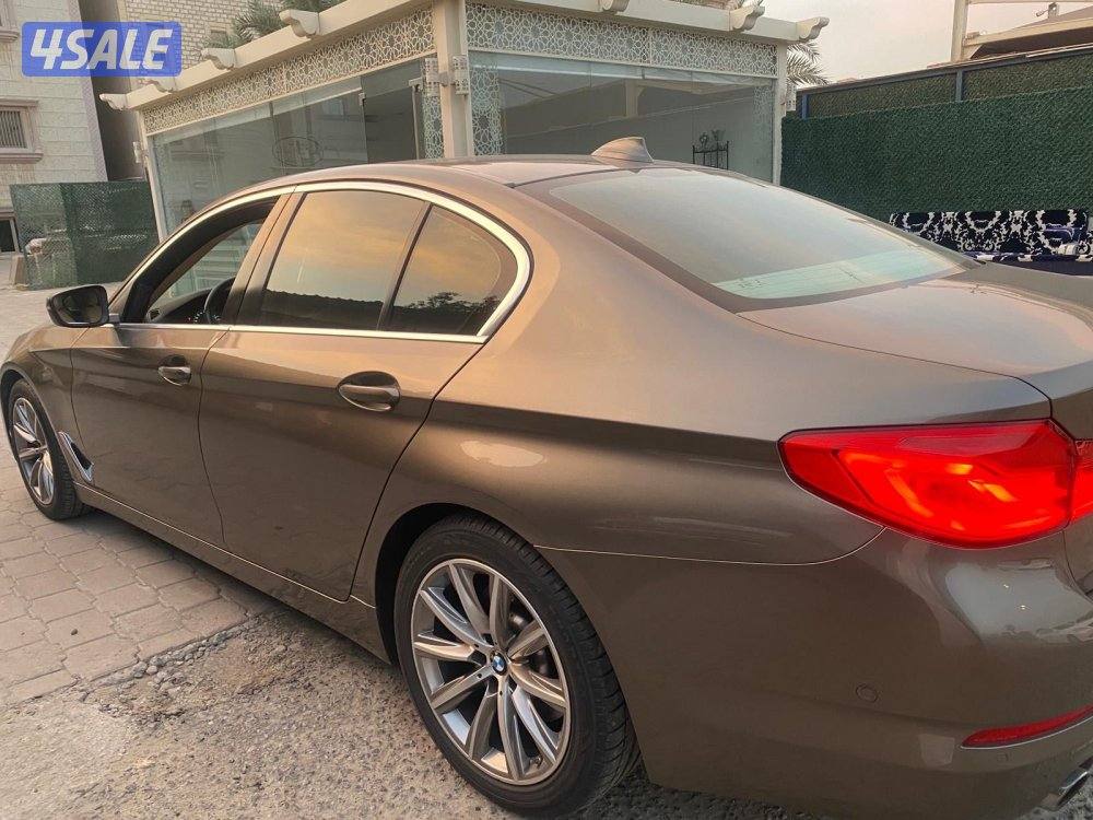بي ام 520i الغانم 2019 بحاله الوكاله عداد 112 الف4