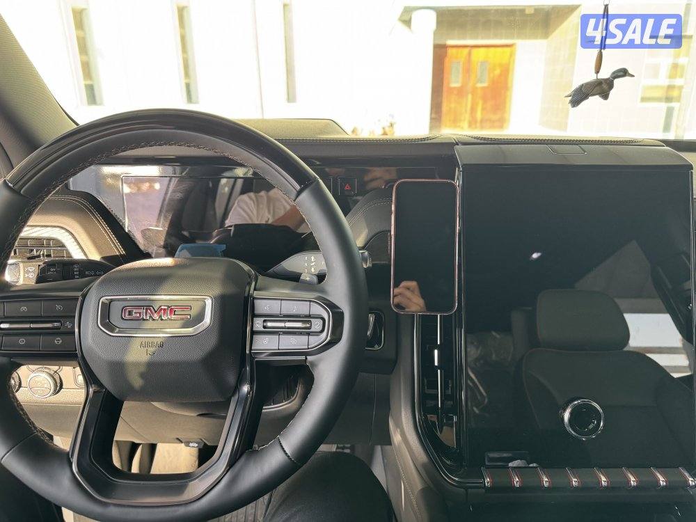 يوكن AT4 2025 ابيض المكينه الكبيره 6.2 دبل قير2