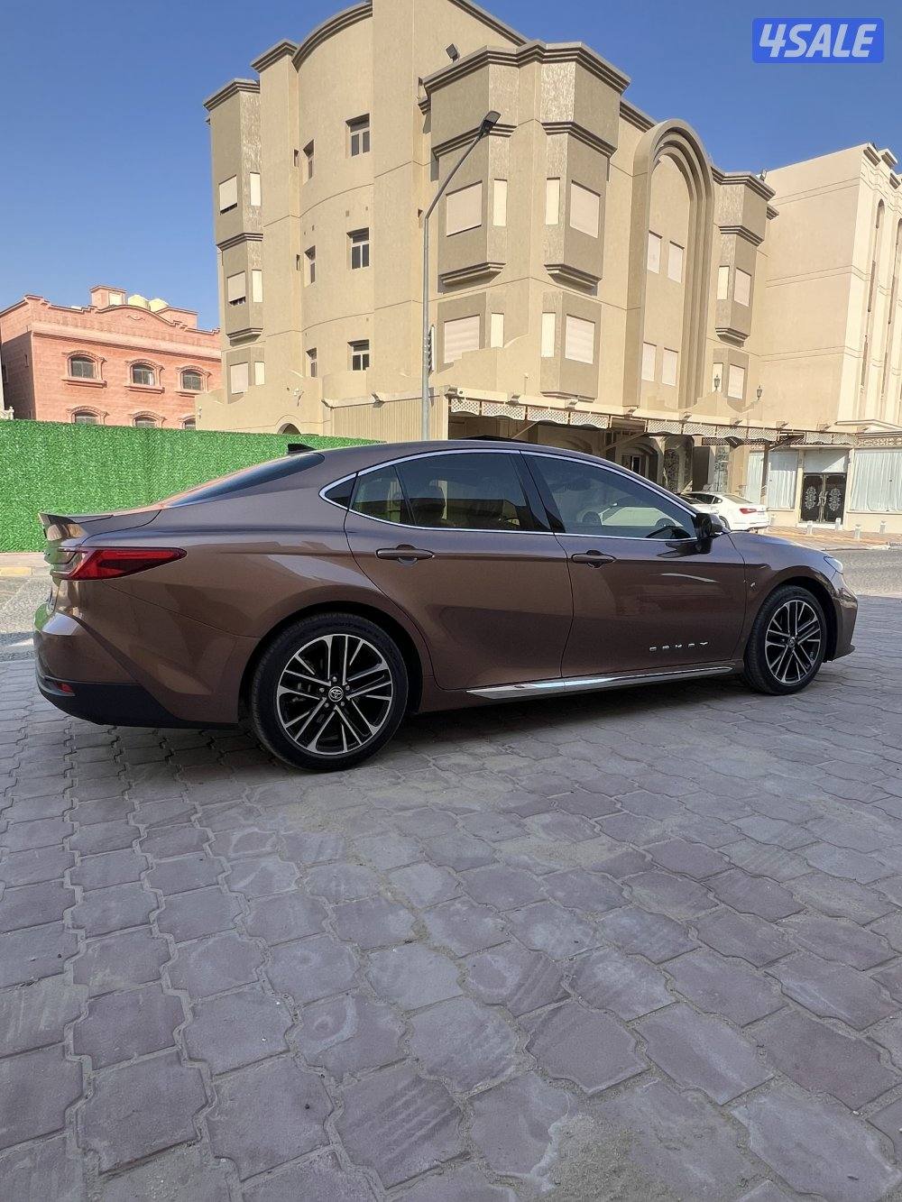 كامري الدرجة الاولى GLE6