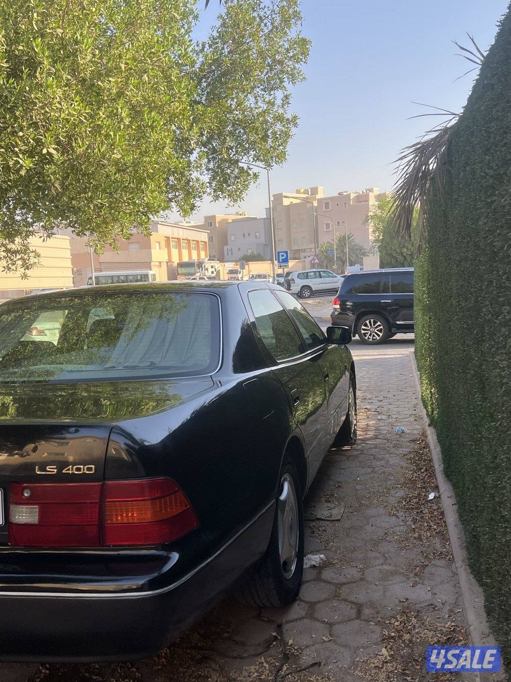 للبيع لكزس Limited Ls 400 موديل 1998بحالة جيدة جدا4