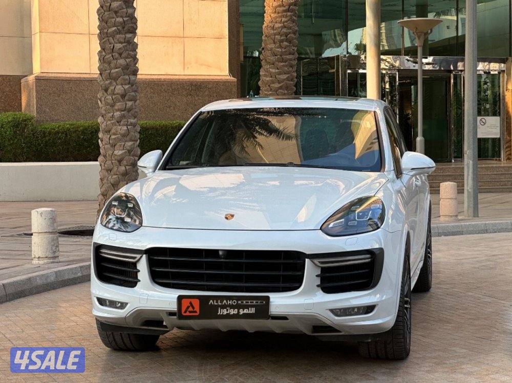 بورشه كايينGTS موديل2016 عداد101الف وارد قطر سيرفس منتظم0