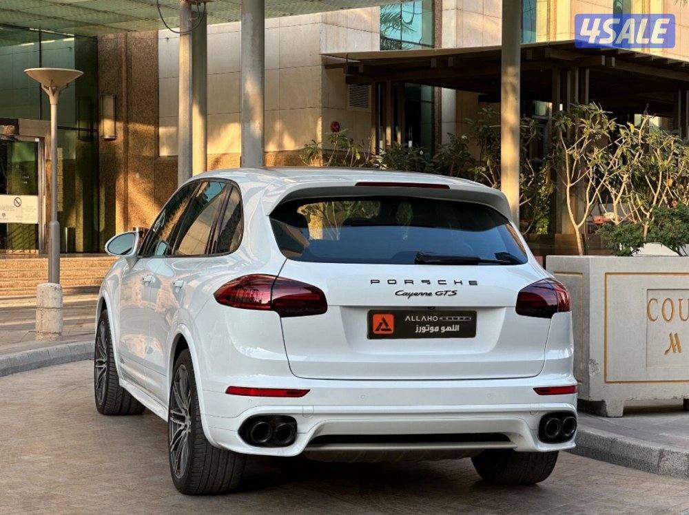 بورشه كايينGTS موديل2016 عداد101الف وارد قطر سيرفس منتظم3