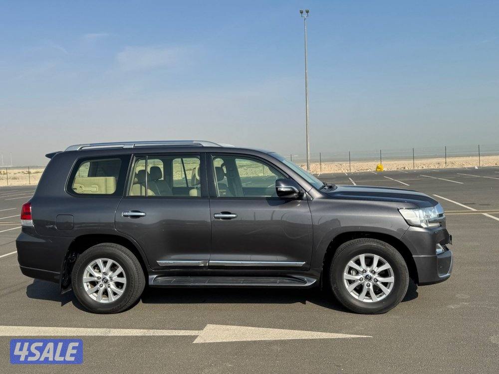 لاند كروزر 2018 جلد زوائد4