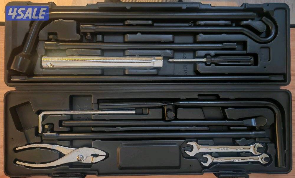 عدة سبير لاندكروزر تويوتا0