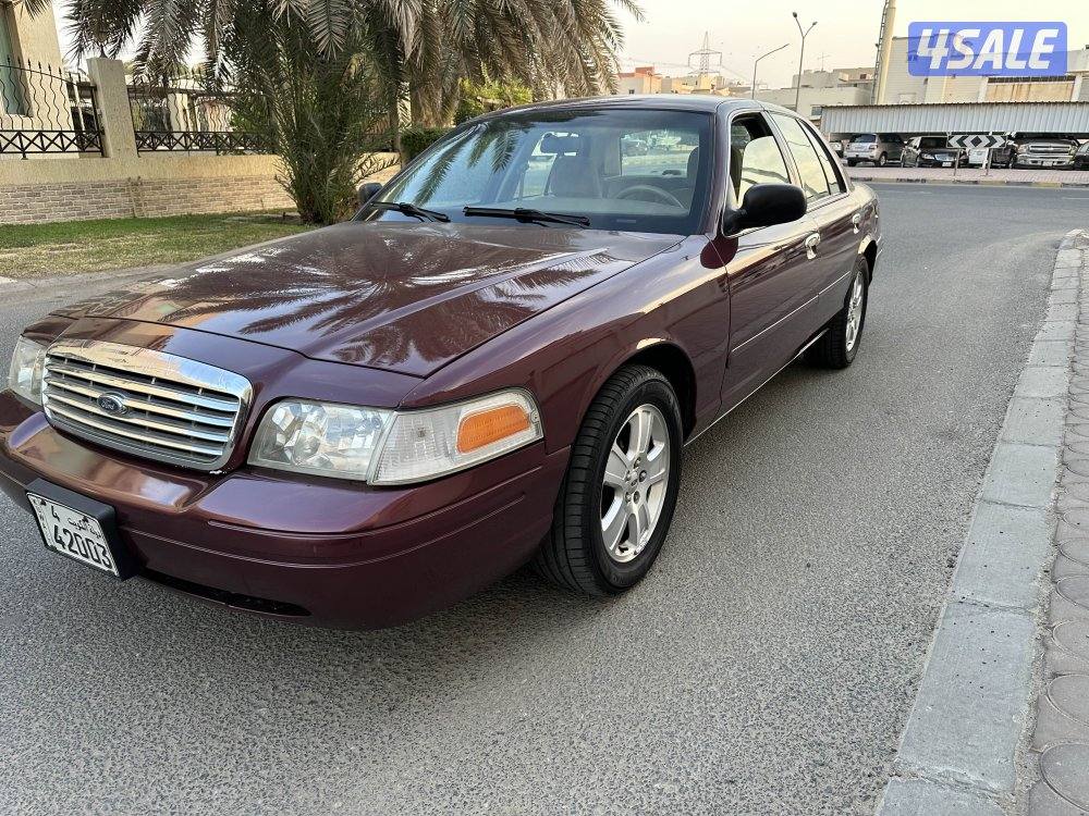 2008  فورد فكتوريا0