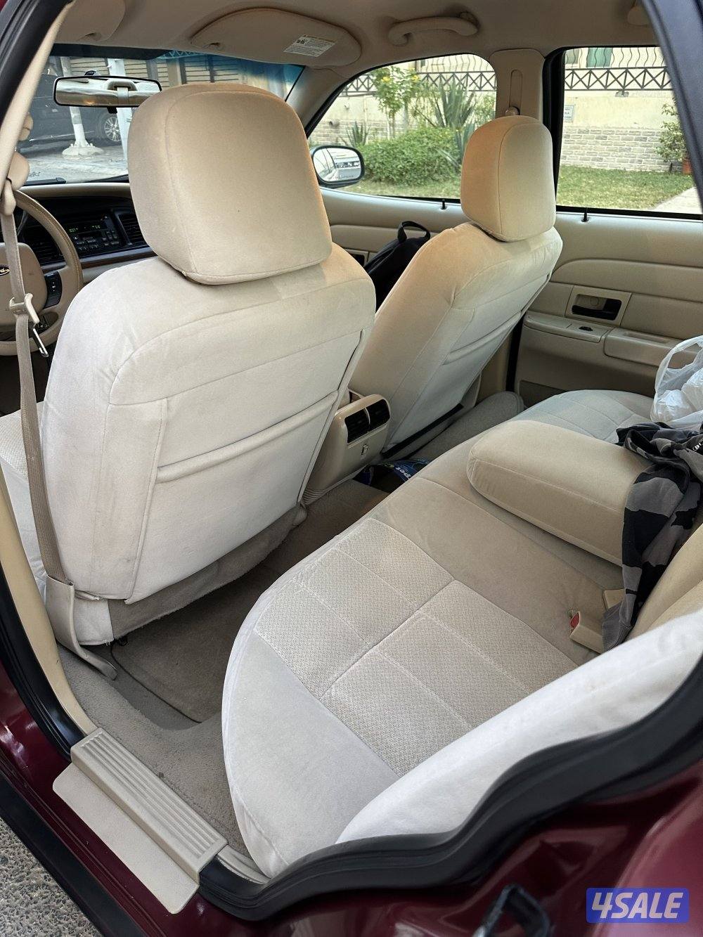 2008  فورد فكتوريا7