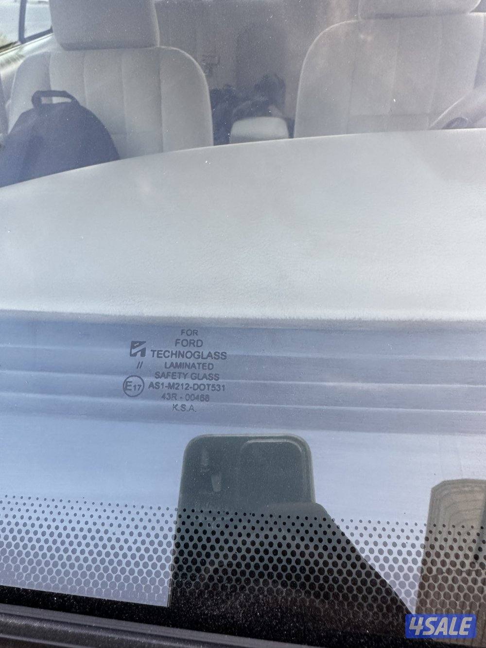 2008  فورد فكتوريا6