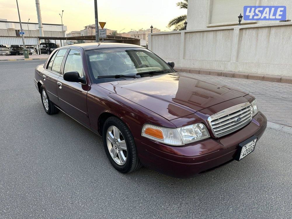 2008  فورد فكتوريا4