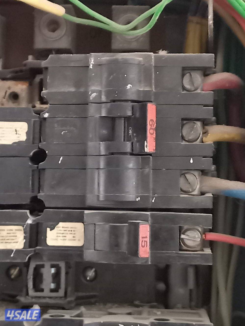 فني كهربائي منازل13