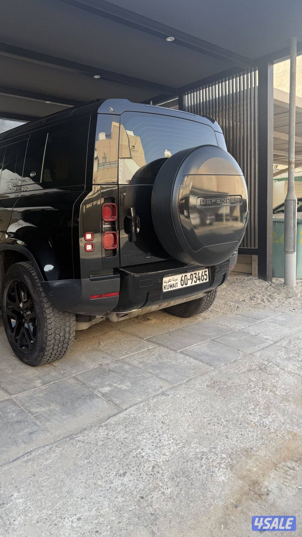 للبيع ديفندر ٢٠٢٣ HSE4