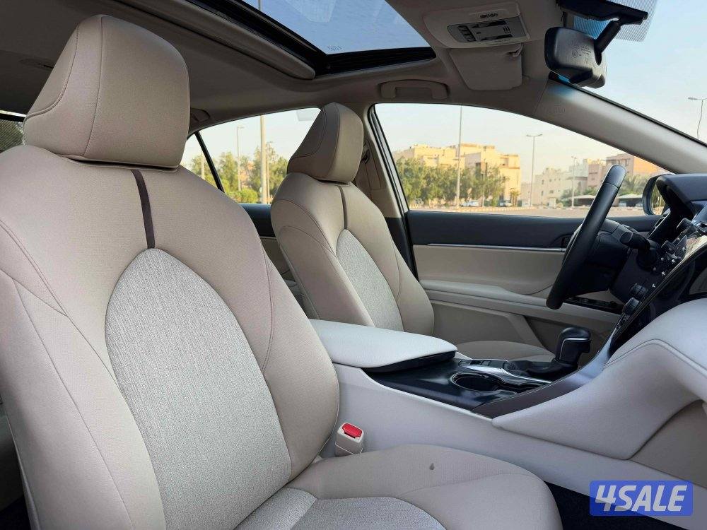 للبيع كامري GLE موديل 2020 وارد الساير8