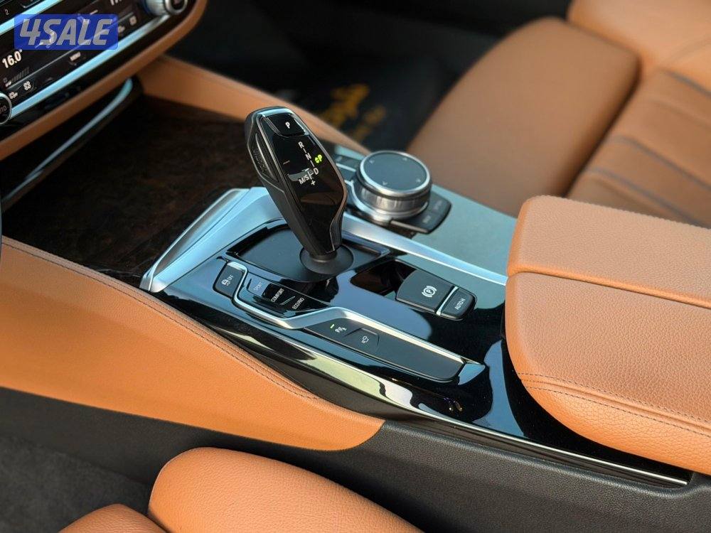 للبيع BMW540i موديل 2018 وارد الغانم11