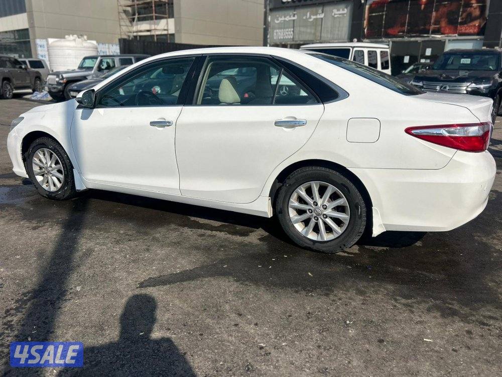 تويوتا كامرى GL-V42