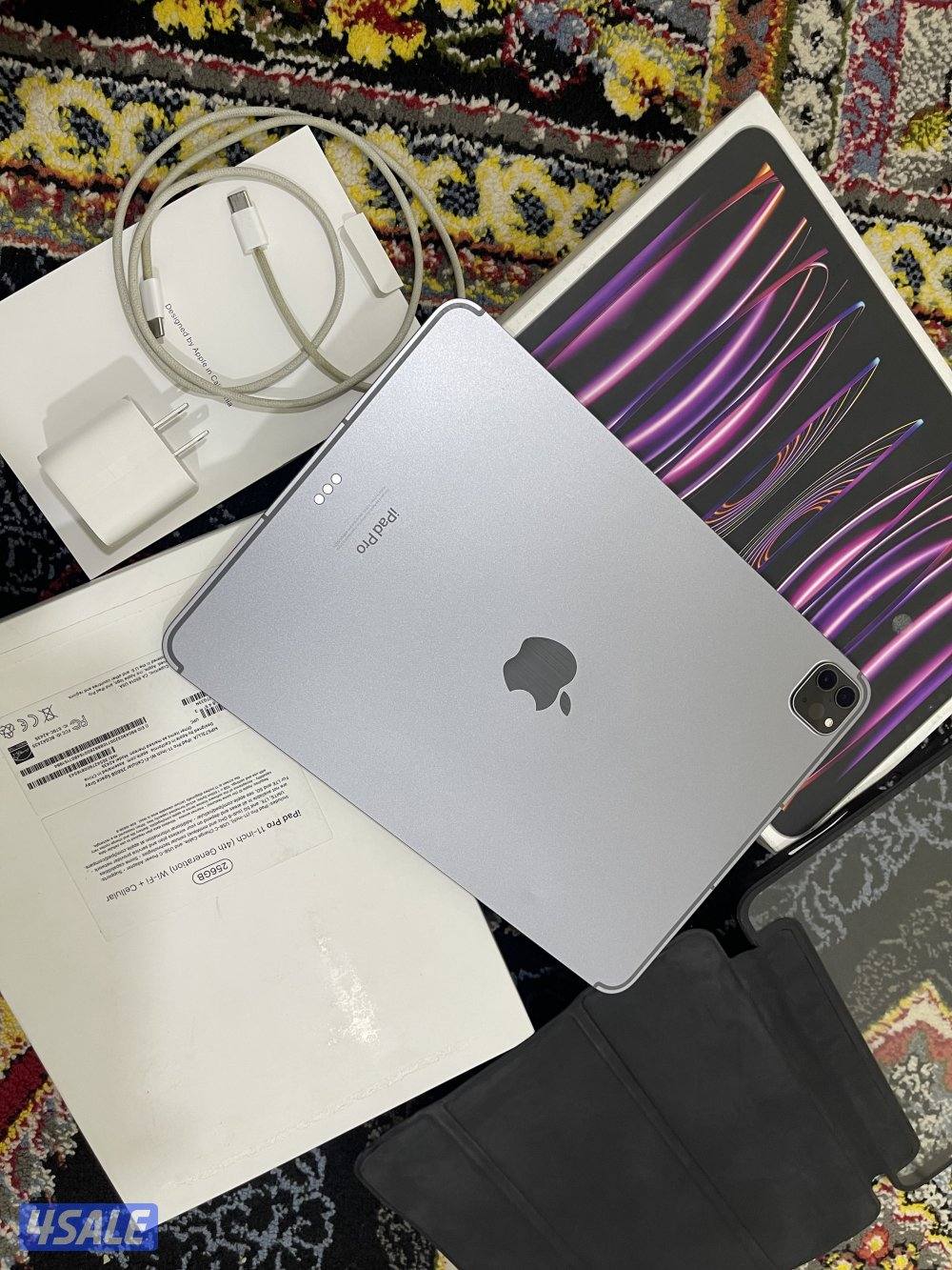 ايباد ابل برو 11 انش 256 قيقا خط شريحة 5g مع الاغراض كامله0