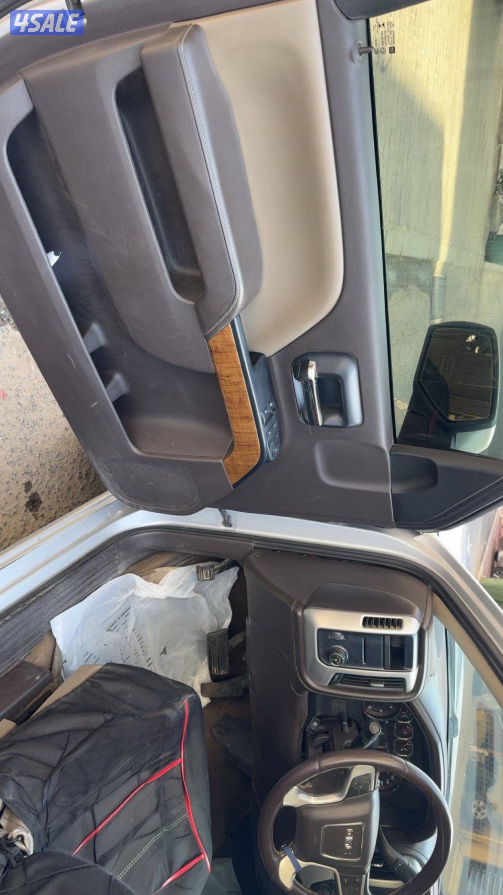 للبيع جمس سيرا 2016 شرط الفحص مكينه شاصي6