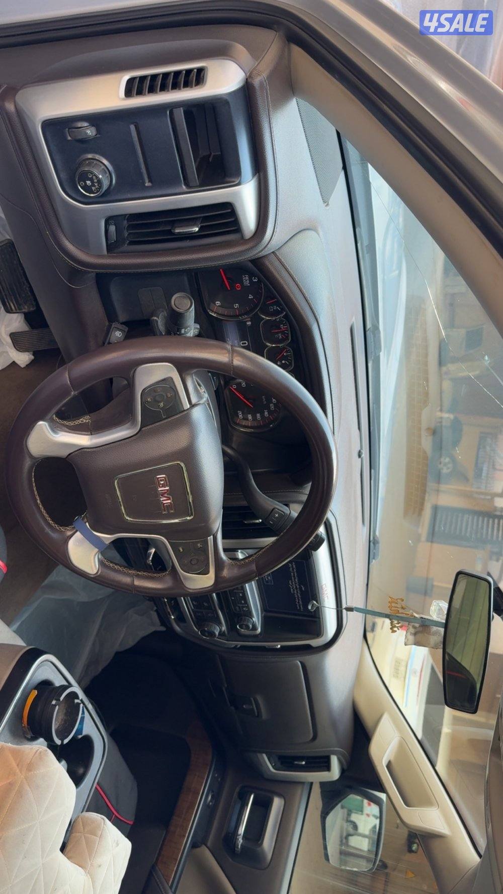 للبيع جمس سيرا 2016 شرط الفحص مكينه شاصي8