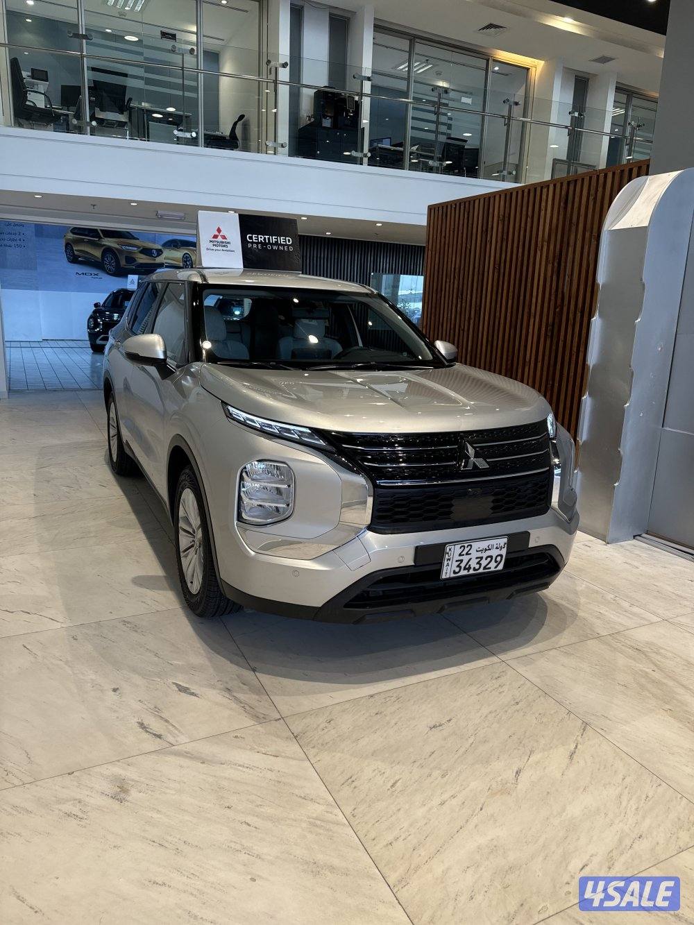 Mitsubishi Outlander2