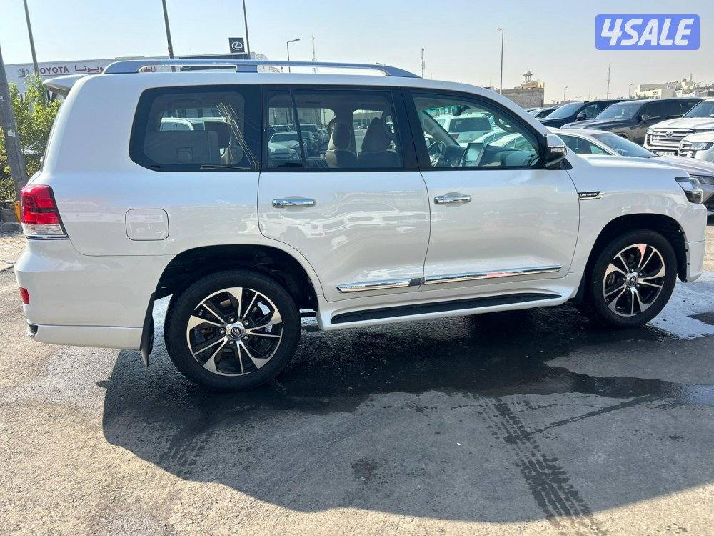 لاند كروزر GX.R-قراند تورينق .V83