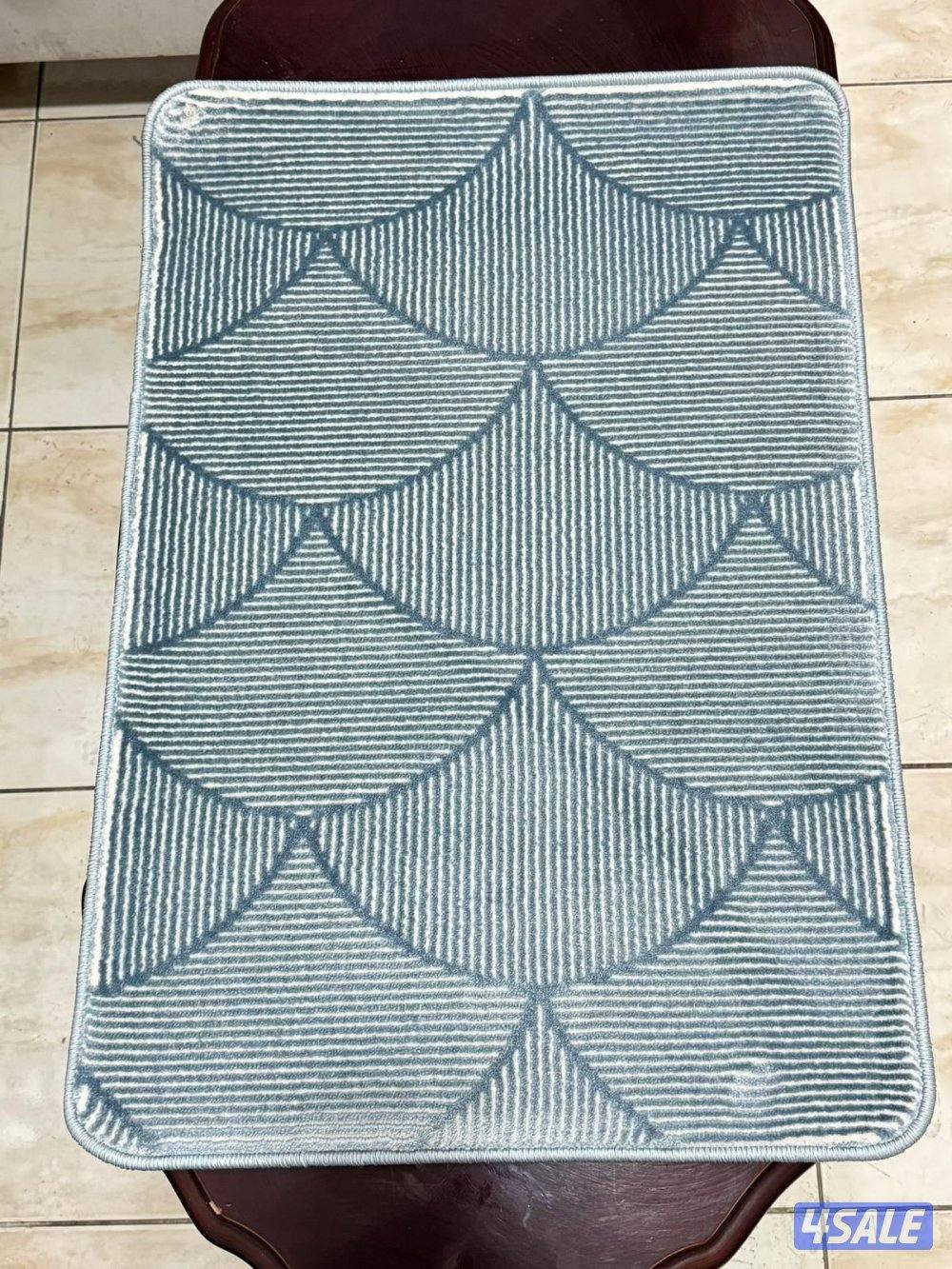 يوجد جميع انواع السجاد9