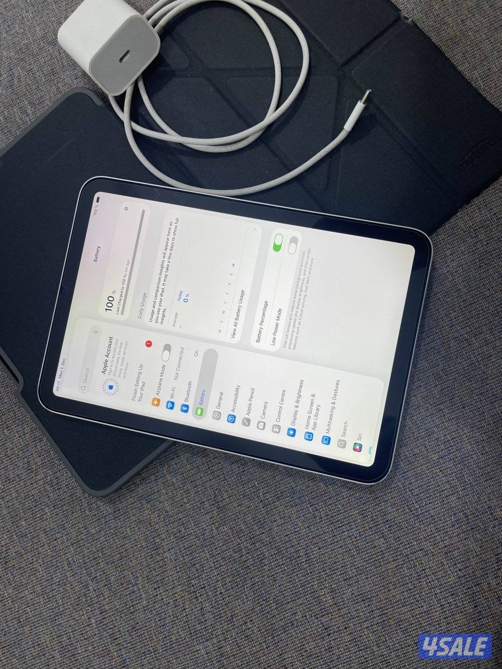 ايباد ابل ميني 6 السادس 256 قيقا نظيف مو مبطل بطاريه 86 مع كفر وشحن3