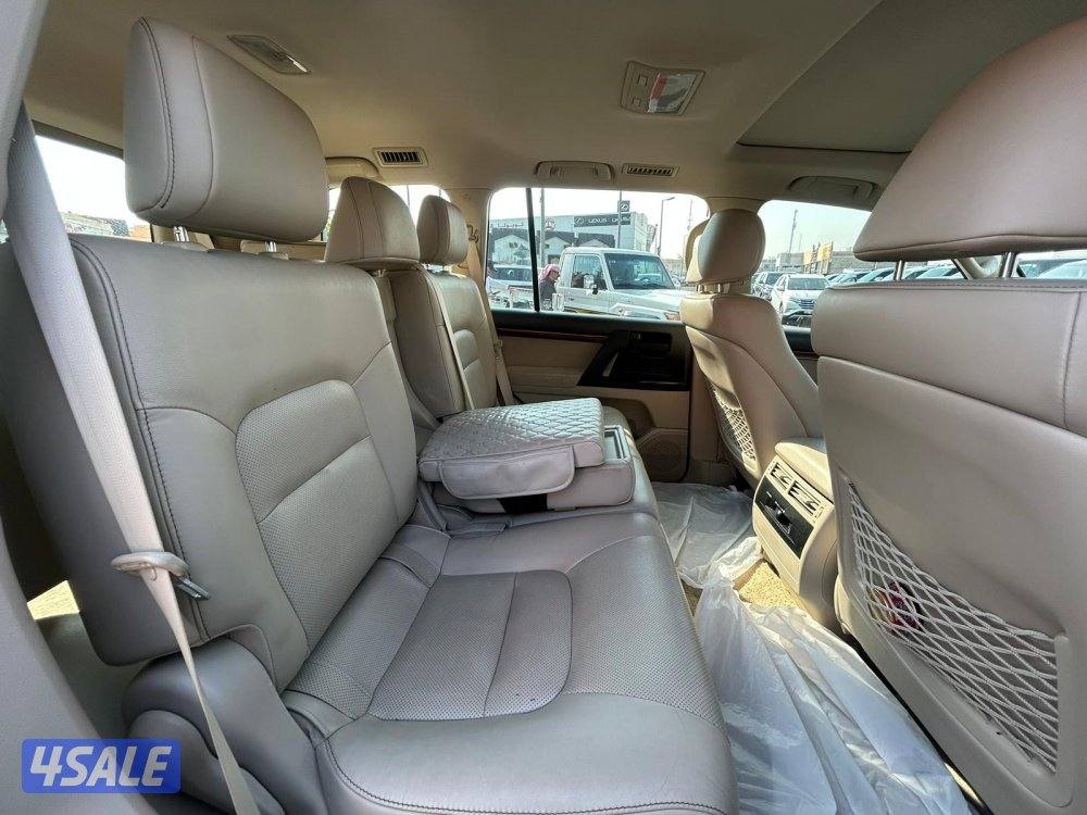 تويوتا لاند كروزر GX.R-V84