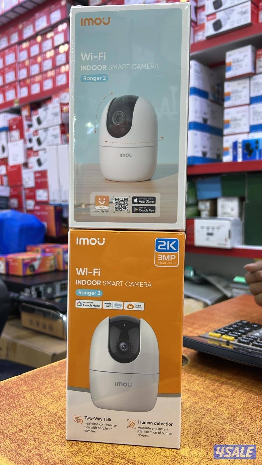 cctv camera technician2