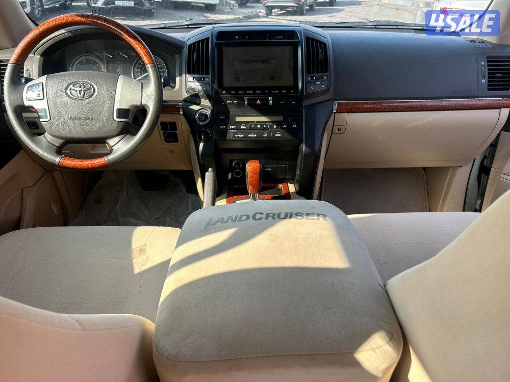 لاند كروزر GXR-V86